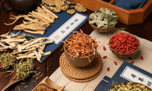 老中医秘方止痒乳膏-省中医止痒外用药-专业止痒的中药外用平台-止痒中药膏